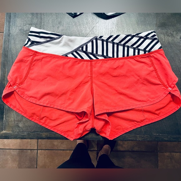 Pair of two lululemon Run Speed Up Low-Rise Lined Shorts - Picture 3 of 11